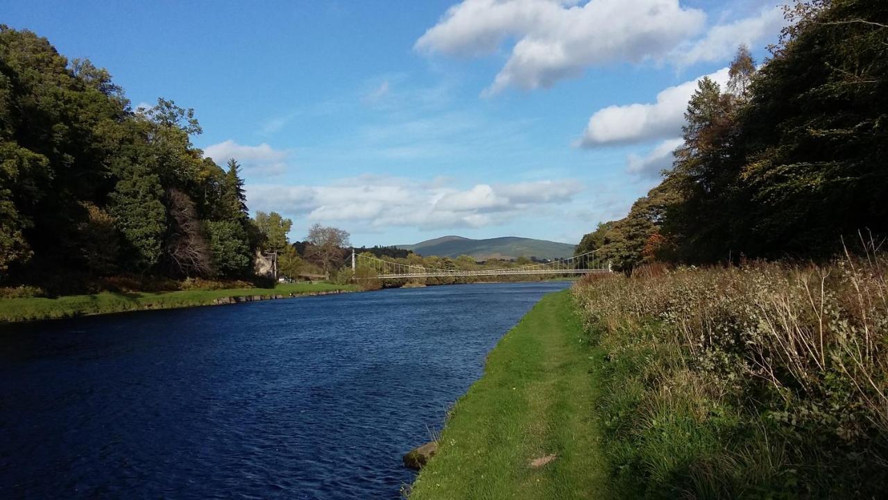 Conval View Bed & Breakfast Aberlour Exterior foto